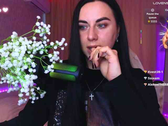 YURIEVNA13 webcam