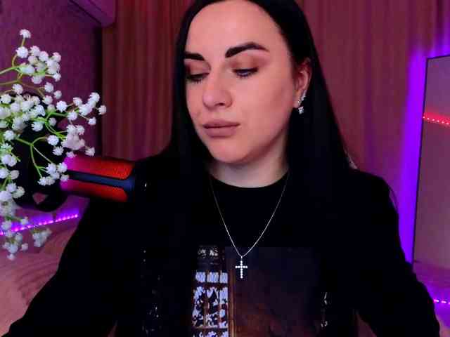 YURIEVNA13 webcam