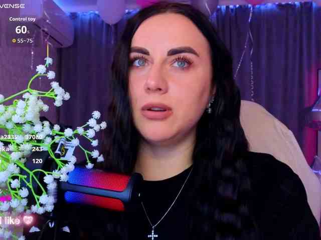 YURIEVNA13 webcam