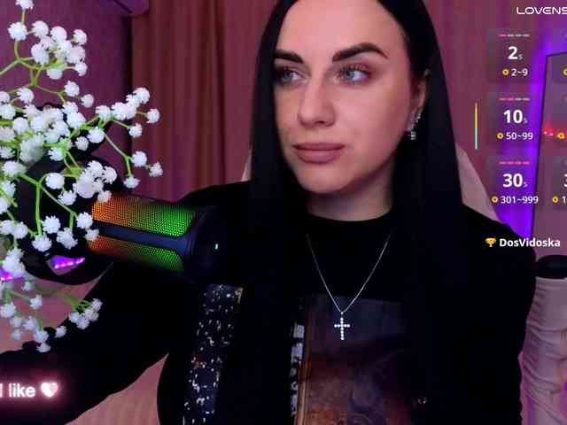 YURIEVNA13 webcam