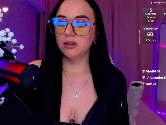 YURIEVNA13 webcam
