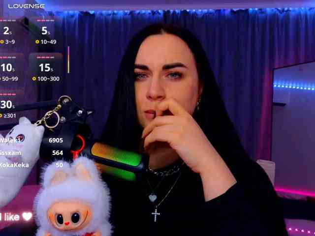YURIEVNA13 webcam