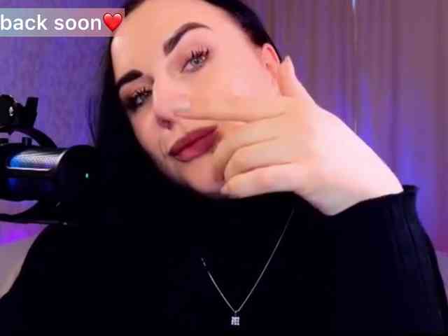 YURIEVNA13 webcam