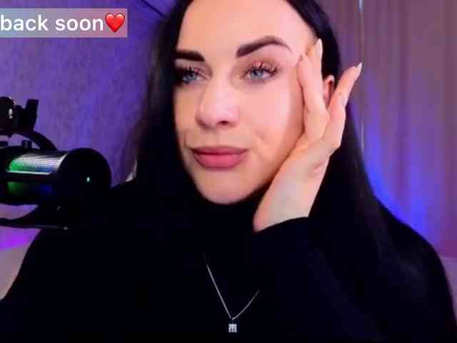 YURIEVNA13 webcam