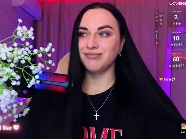 YURIEVNA13 webcam