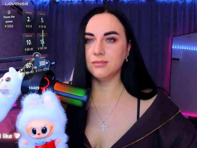 YURIEVNA13's webcam live show
