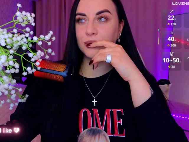 YURIEVNA13 webcam