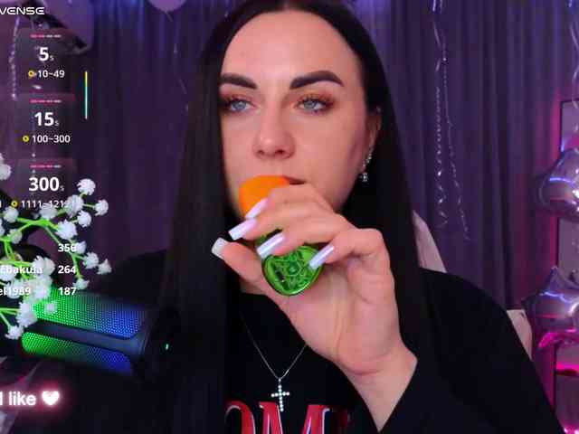 YURIEVNA13 webcam