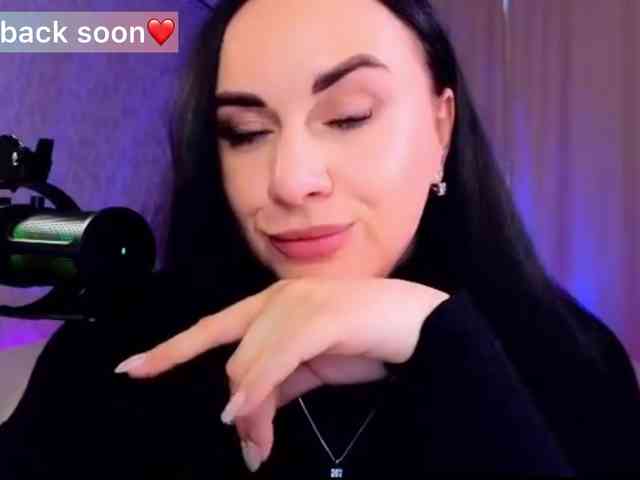 YURIEVNA13 webcam