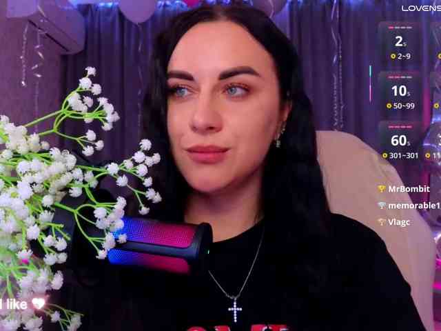 YURIEVNA13 webcam