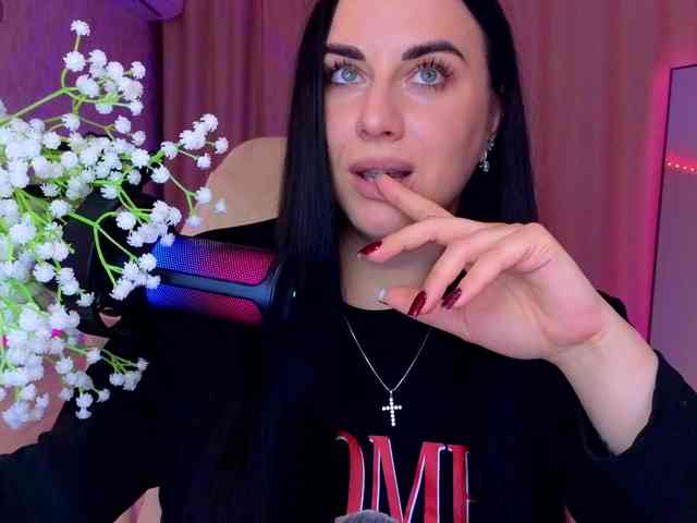 YURIEVNA13 webcam