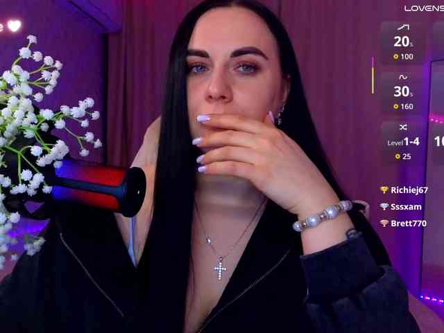 YURIEVNA13 webcam