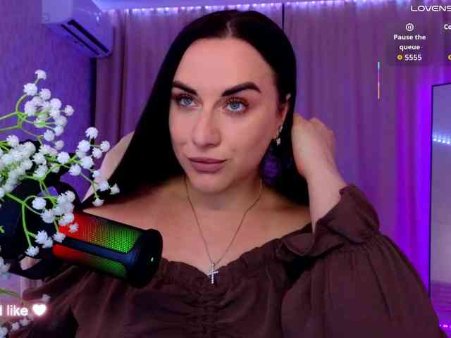YURIEVNA13 webcam