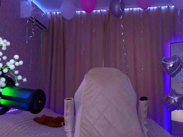 YURIEVNA13 webcam