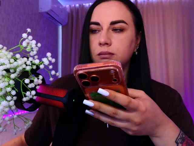 YURIEVNA13 webcam