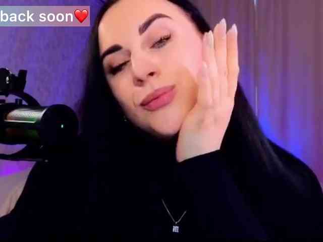 YURIEVNA13 webcam