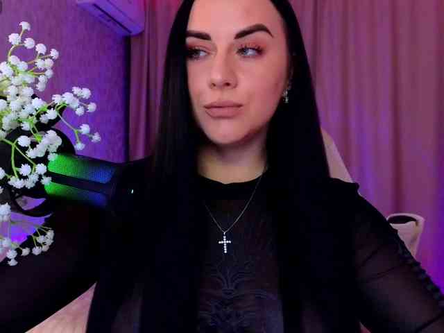 YURIEVNA13 webcam