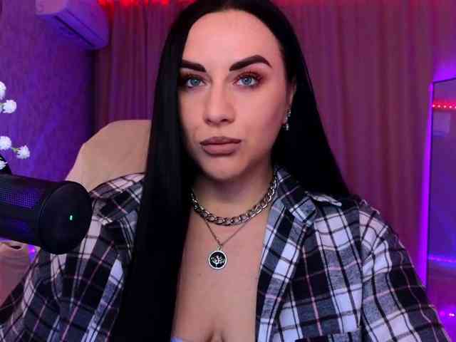 YURIEVNA13 webcam