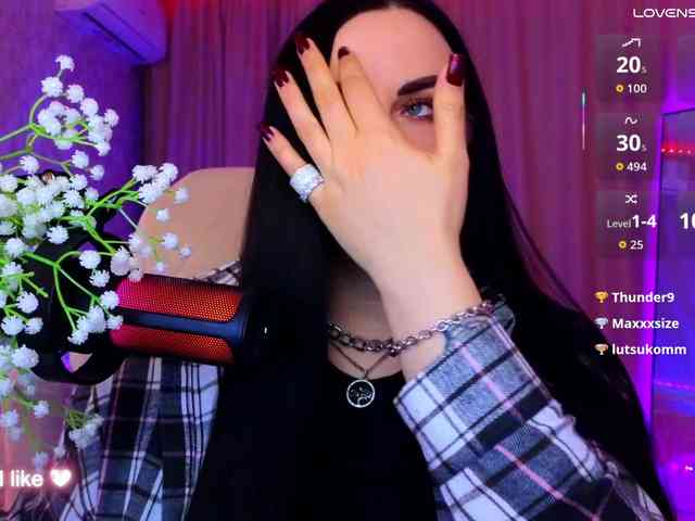 YURIEVNA13 webcam