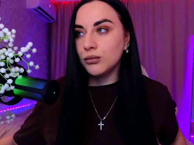 YURIEVNA13 webcam