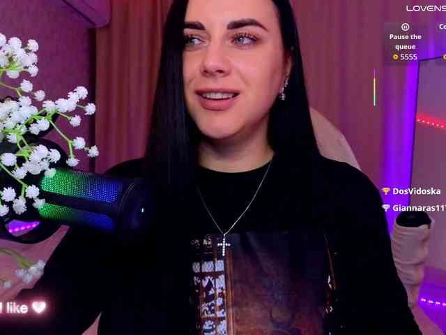 YURIEVNA13 webcam