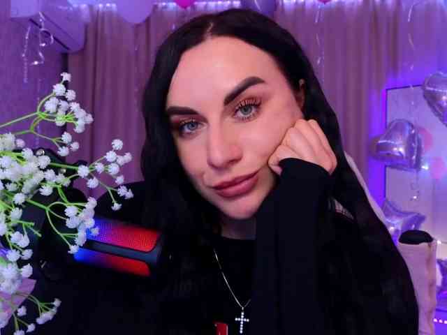 YURIEVNA13 webcam