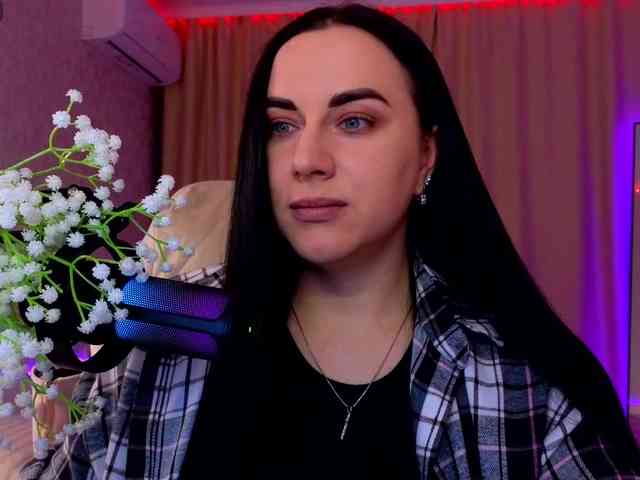 YURIEVNA13 webcam