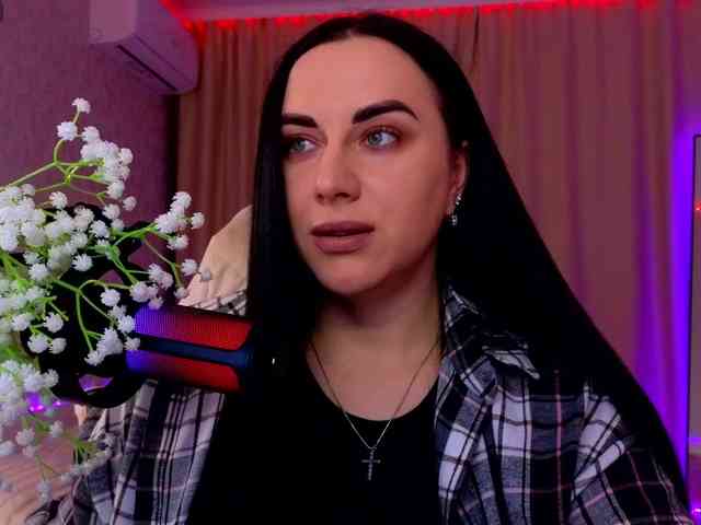YURIEVNA13 webcam