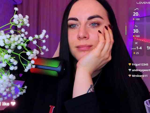 YURIEVNA13 webcam