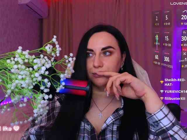 YURIEVNA13 webcam
