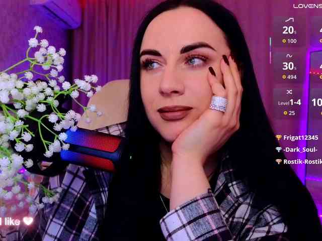 YURIEVNA13 webcam