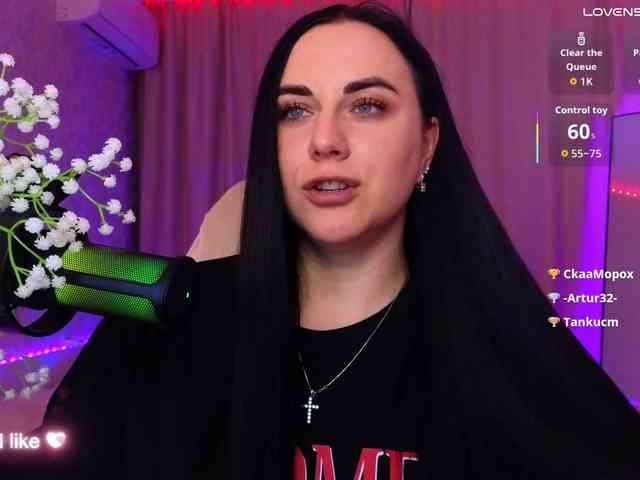YURIEVNA13 webcam