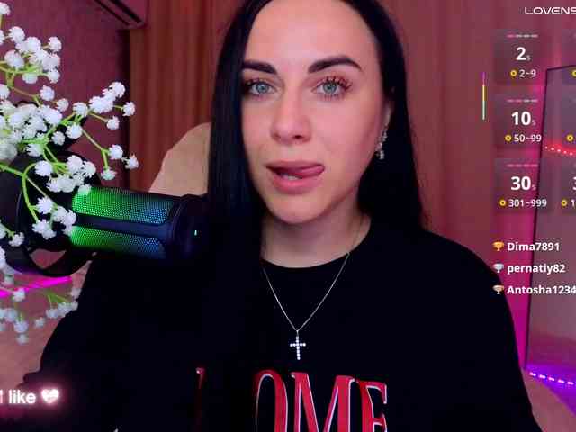 YURIEVNA13 webcam