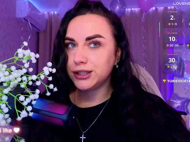 YURIEVNA13 webcam