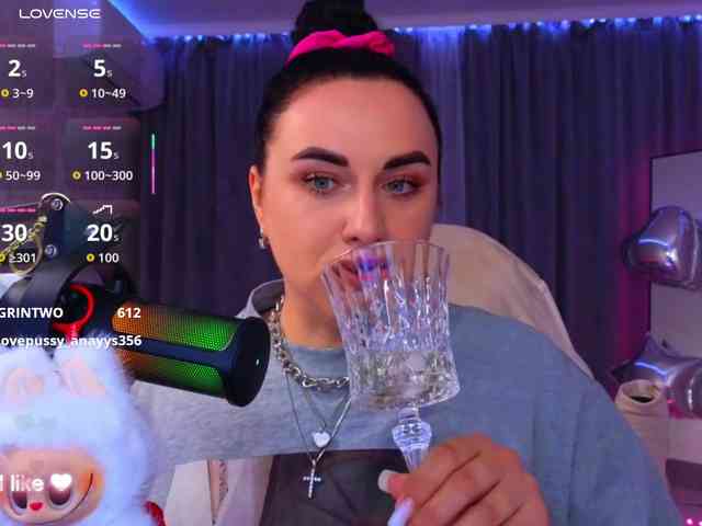 YURIEVNA13 webcam