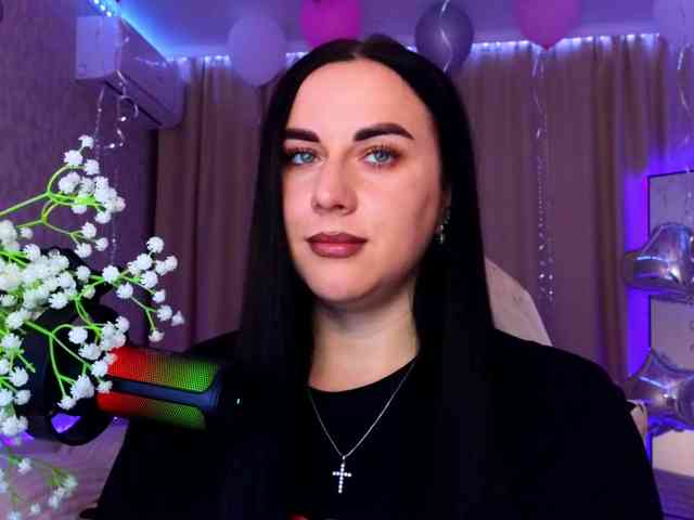 YURIEVNA13 webcam