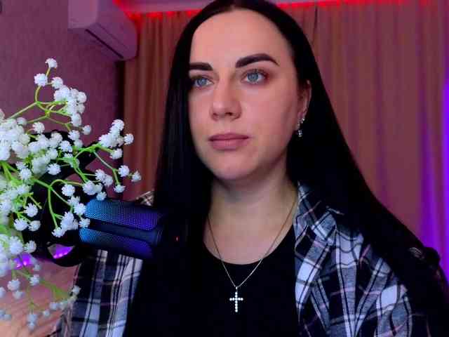 YURIEVNA13 webcam