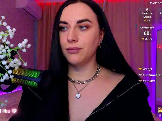 YURIEVNA13 webcam