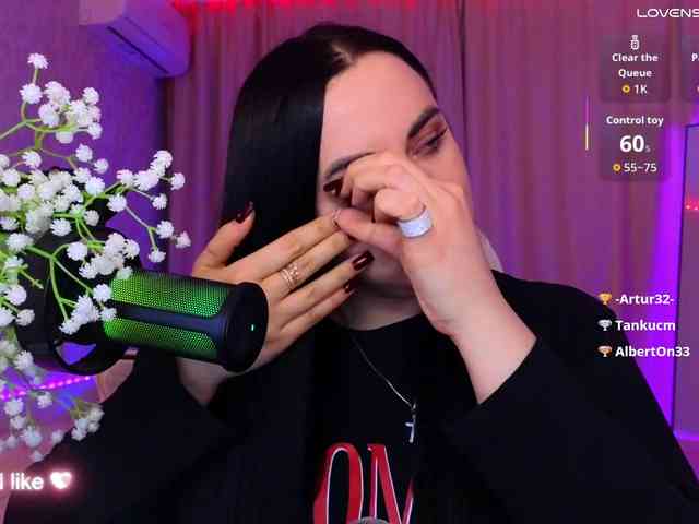 YURIEVNA13 webcam
