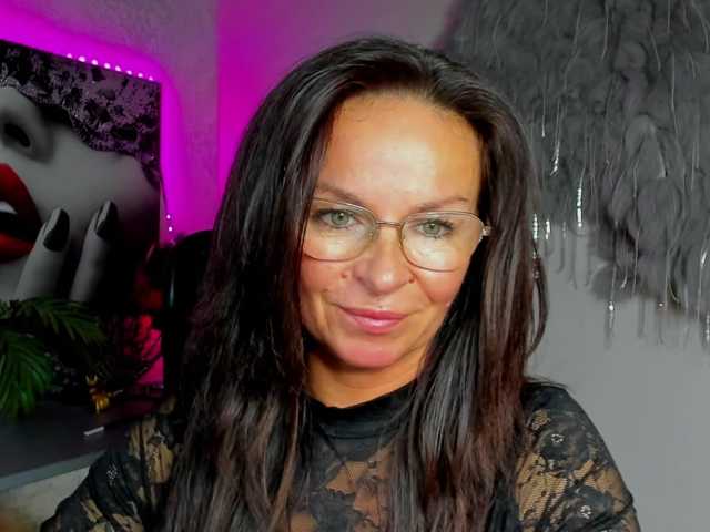 HelenSHOW1