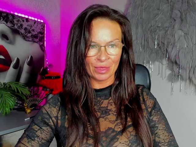 HelenSHOW1