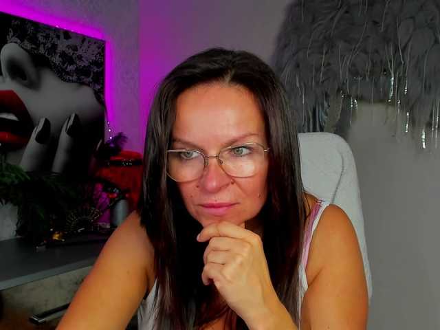 HelenSHOW1