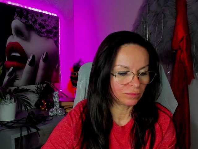 HelenSHOW1