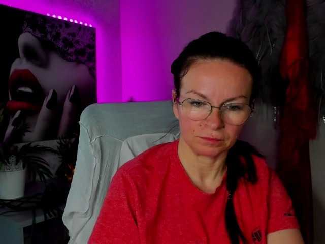 HelenSHOW1