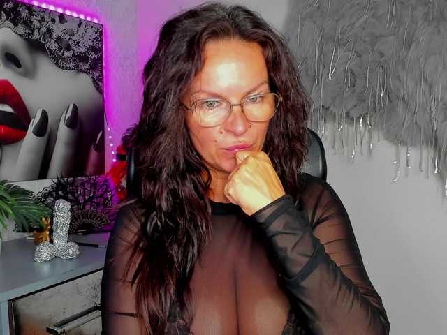 HelenSHOW1