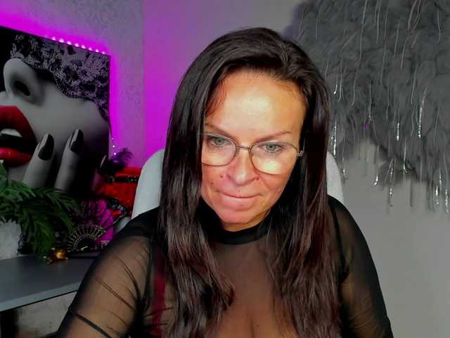 HelenSHOW1