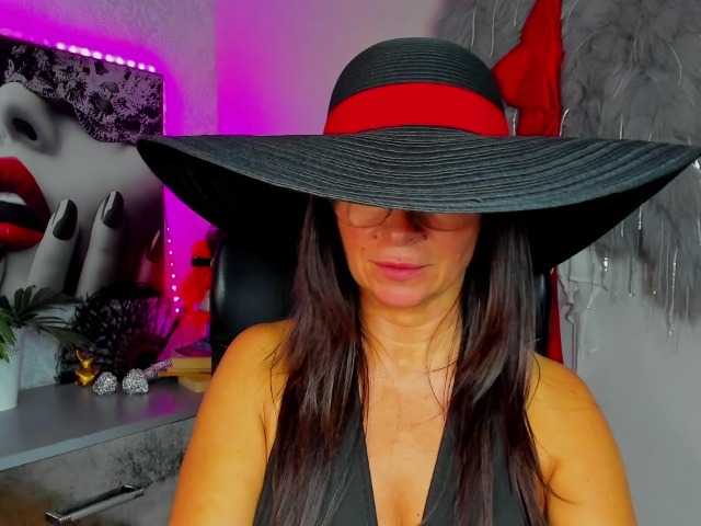 HelenSHOW1