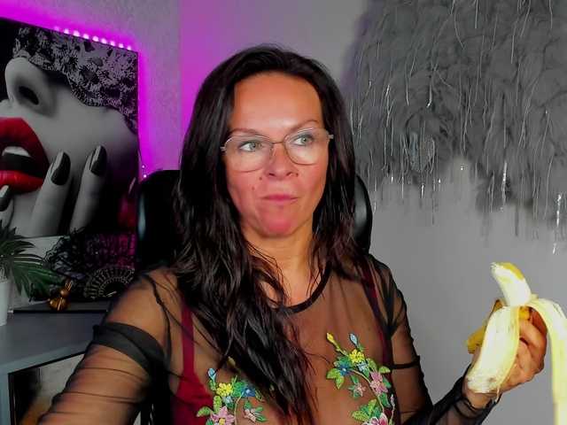 HelenSHOW1