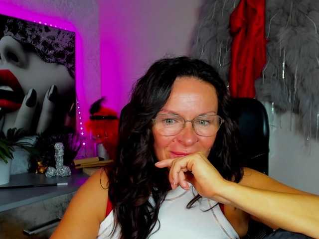 Preview of helenshow1