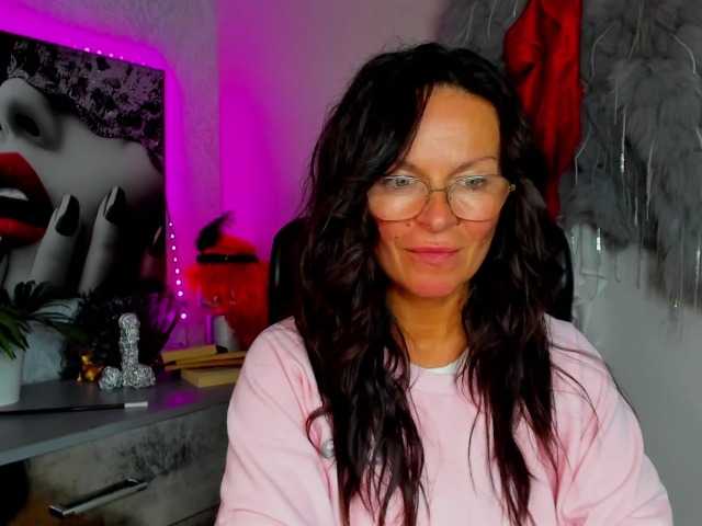 HelenSHOW1